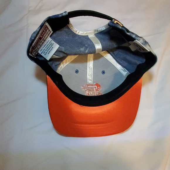 Adjustable baseball cap - Picture 5 of 5